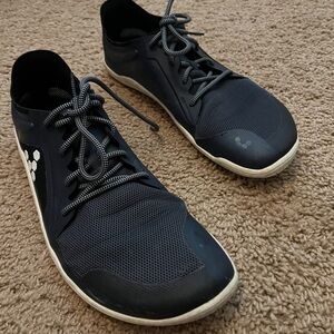 Vivo barefoot shoe
